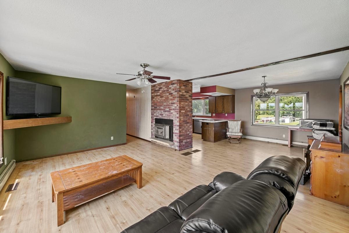 1307 County Road 44 Property Photo 6