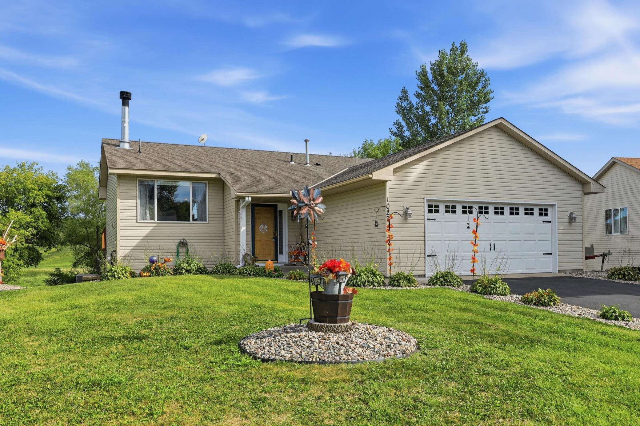 1027 Meadow Street Property Photo 1