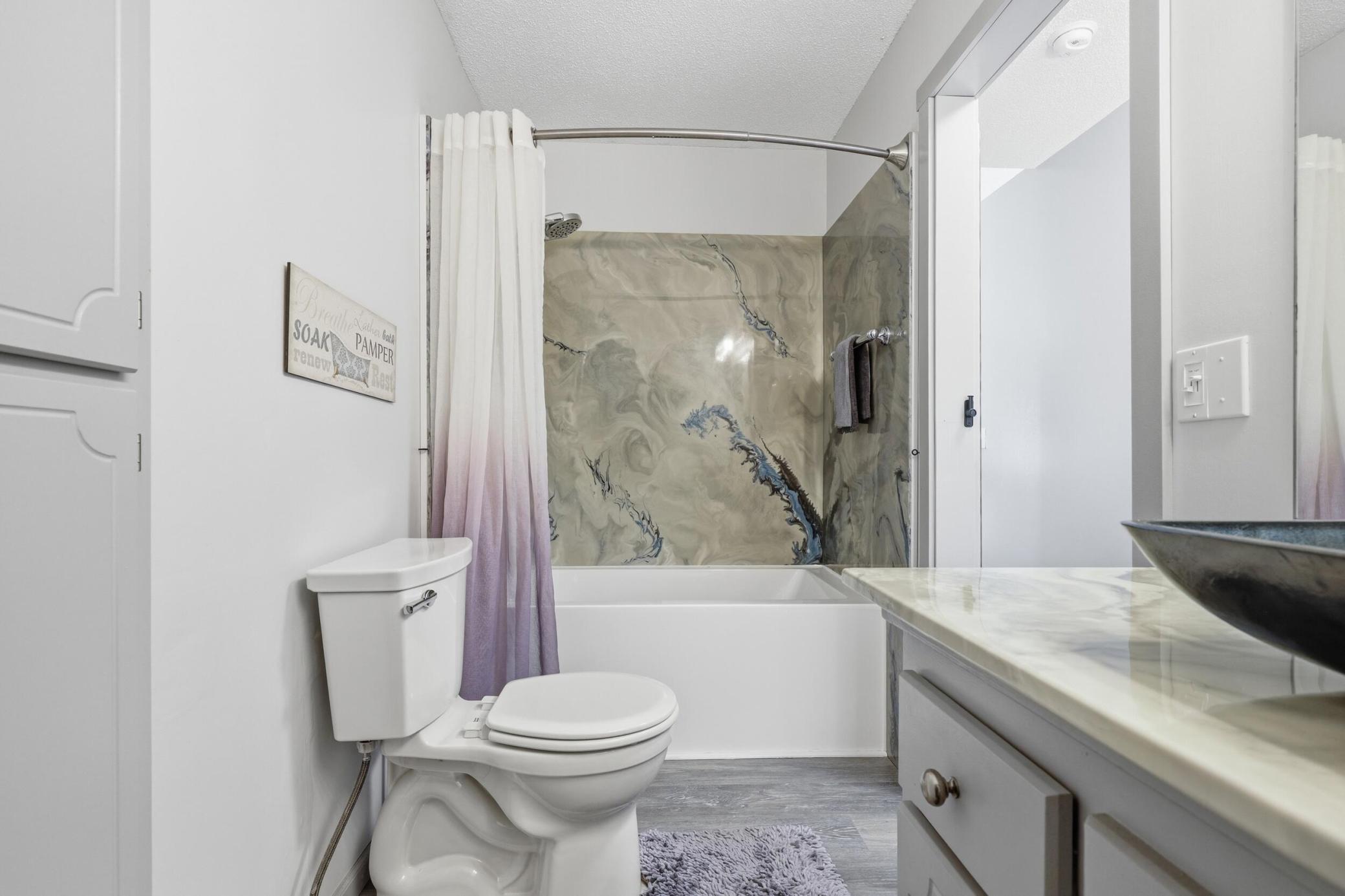 1027 Meadow Street Property Photo 18