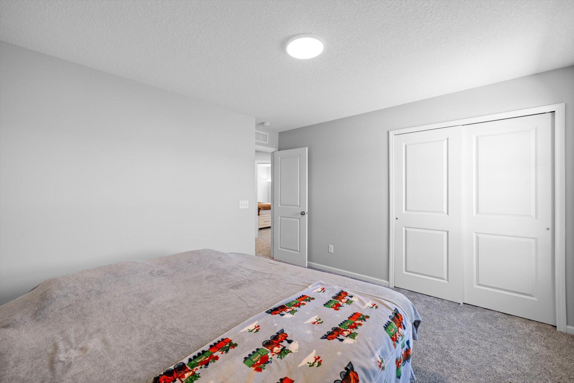 13772 Apollo Way Property Photo 9