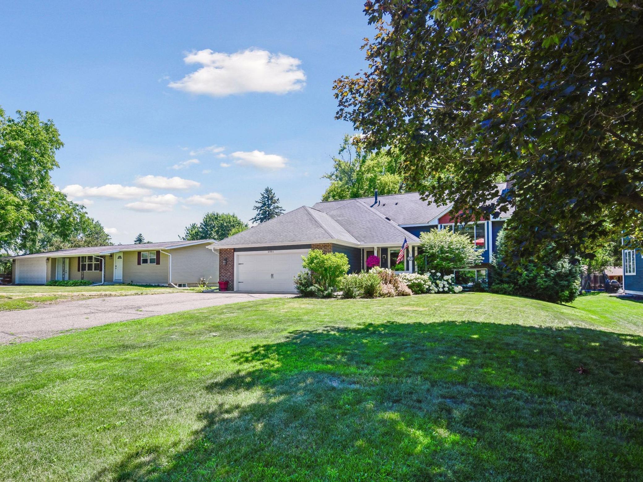 4881 Independence Street Property Photo 5