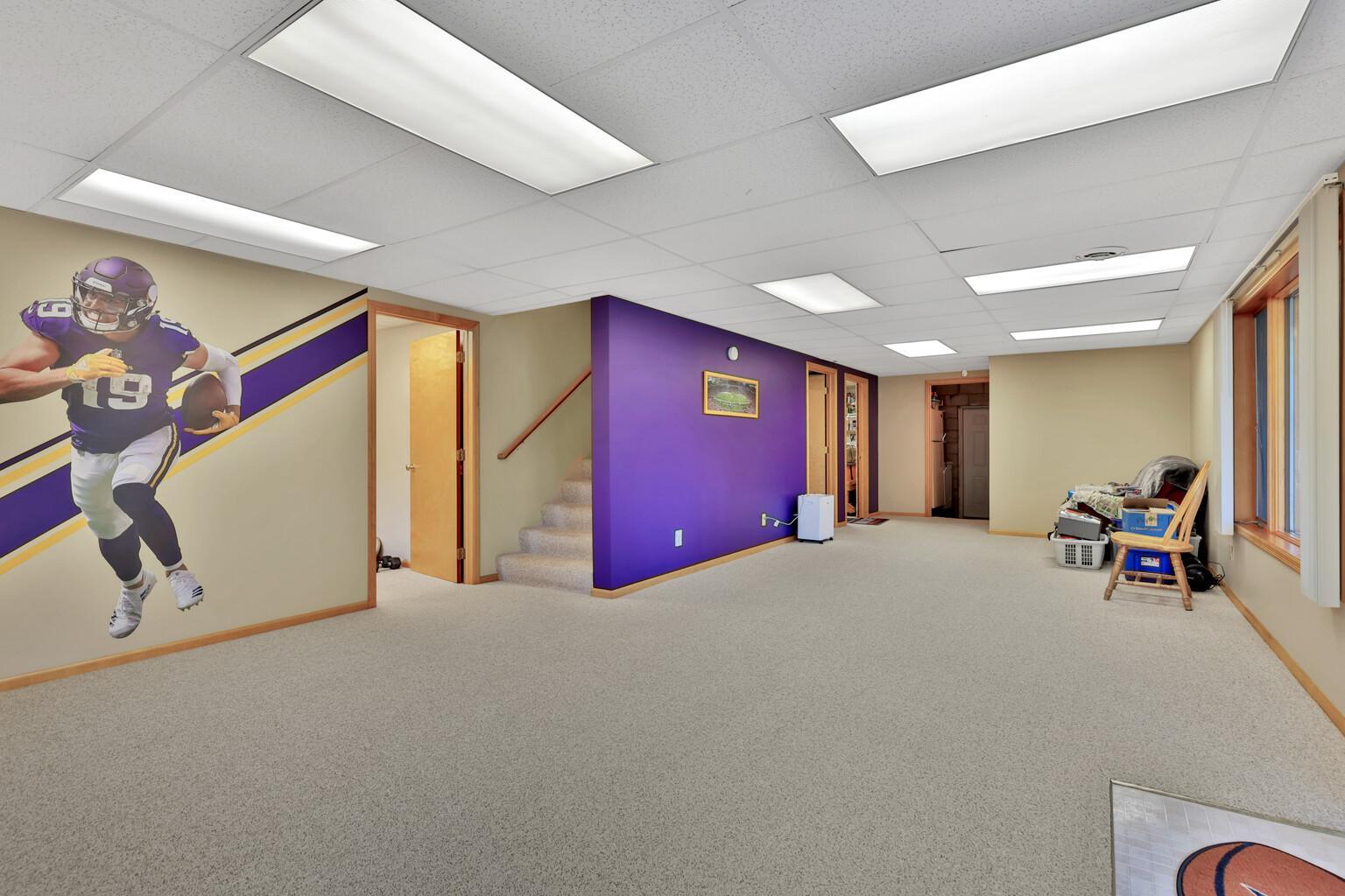 987 Demont Avenue E Property Photo 29