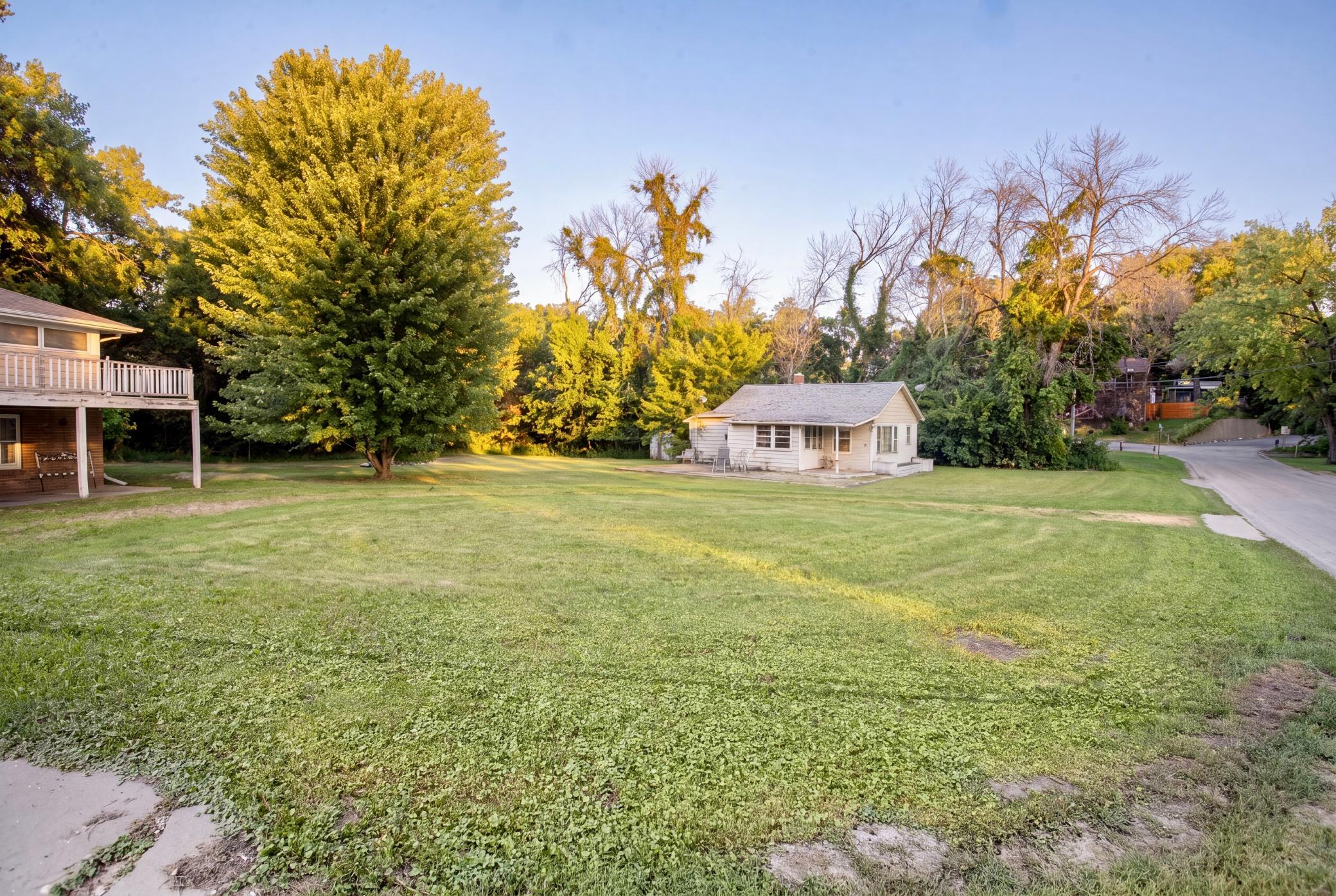 4528 Aberdeen Property Photo 6