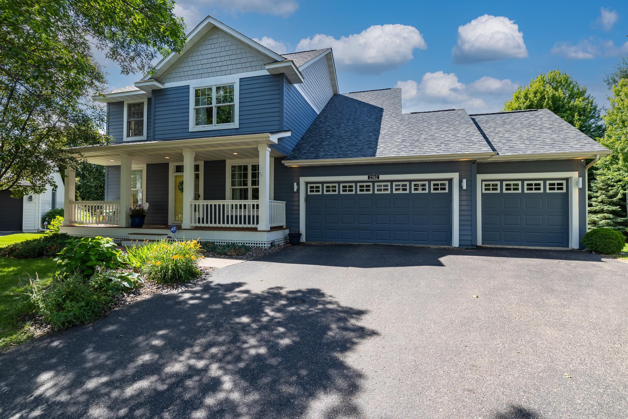 2362 Fieldstone Curve Property Photo 1