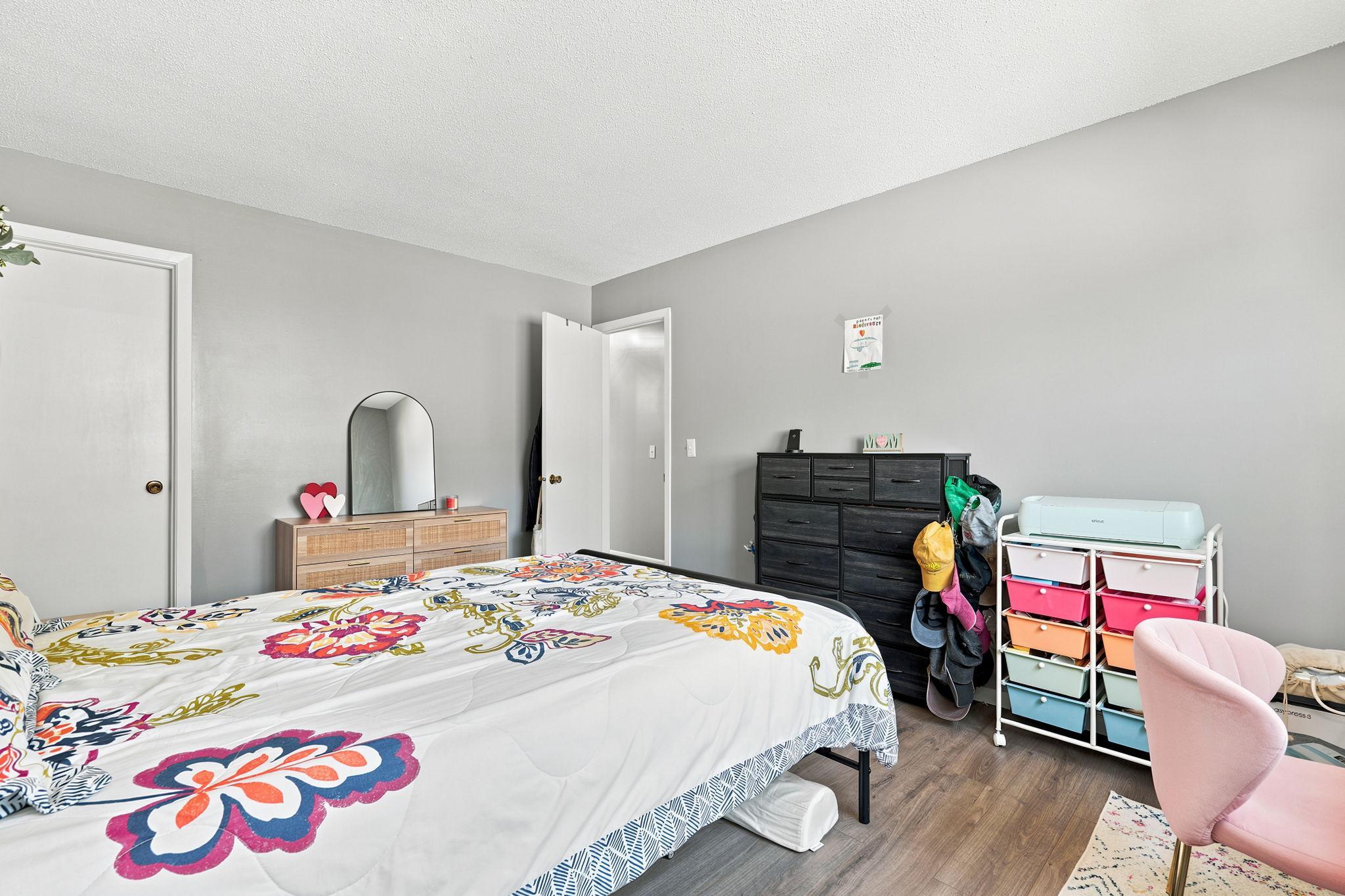 2682 Guthrie Avenue N Property Photo 19