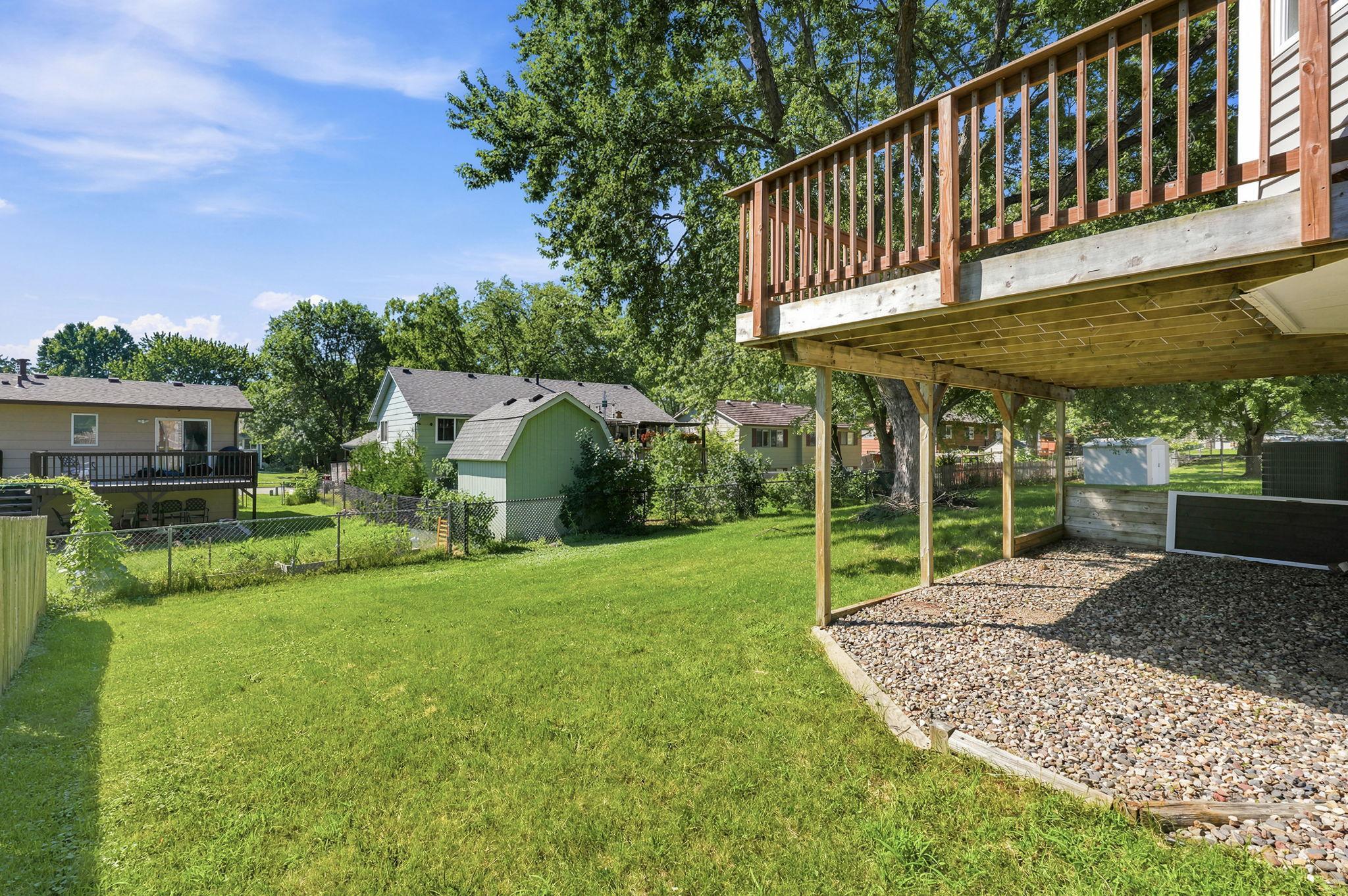 2682 Guthrie Avenue N Property Photo 37