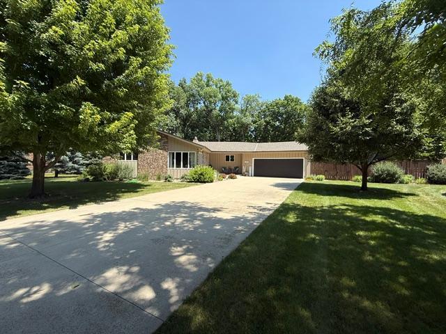 104 Cedar Point Property Photo 3