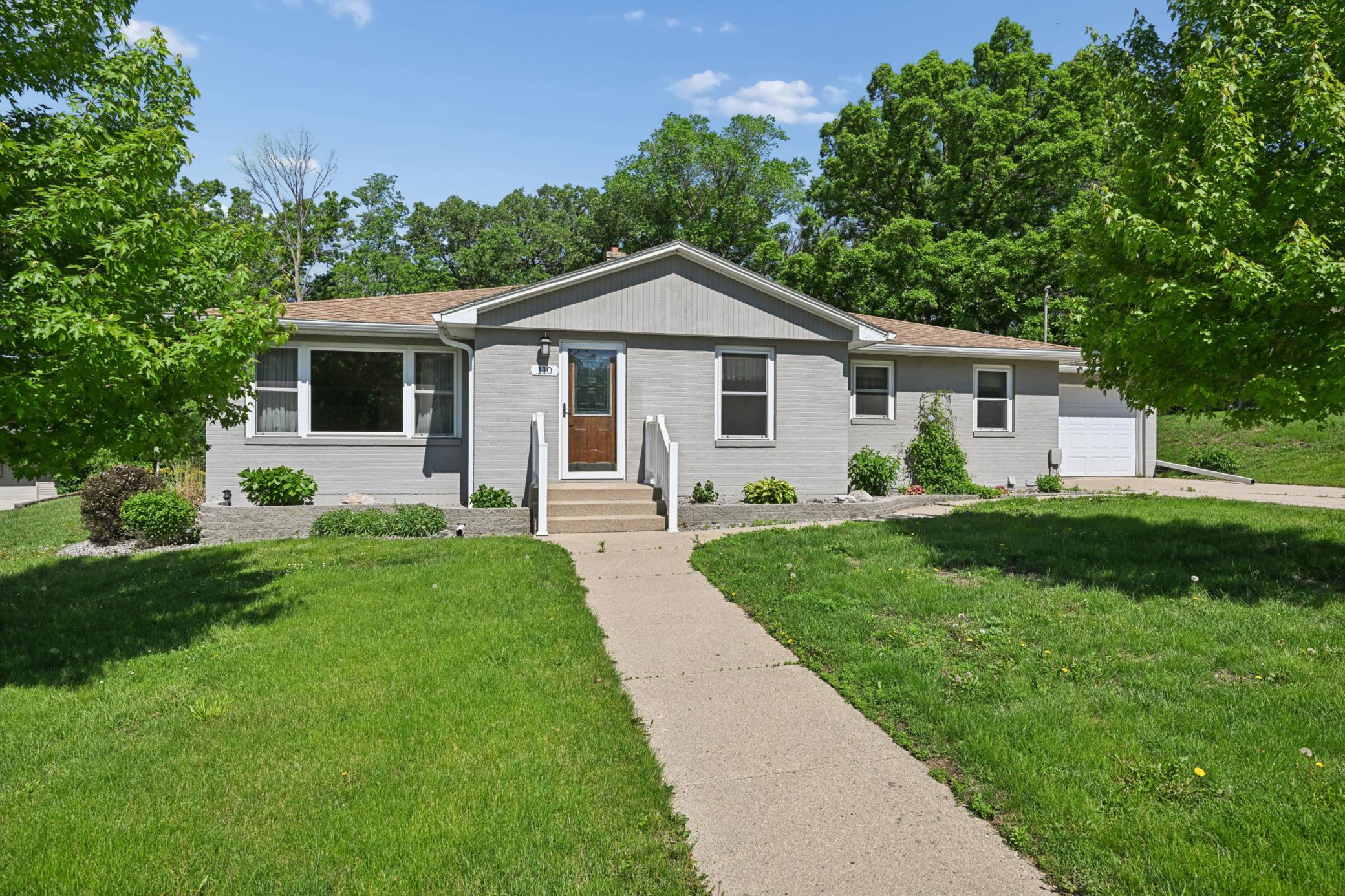 110 Circle Drive Property Photo 1