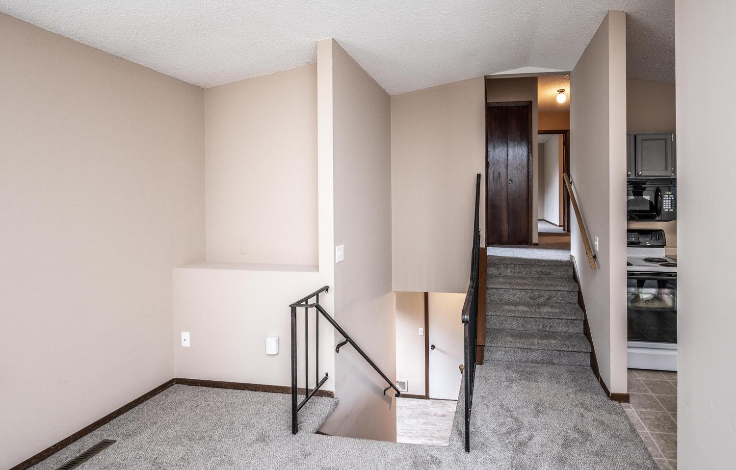 15585 Cornell Trail Property Photo 7