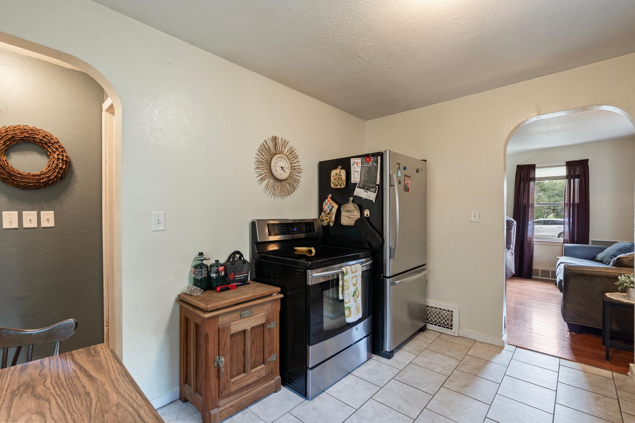 1114 5th Avenue Ne Property Photo 4