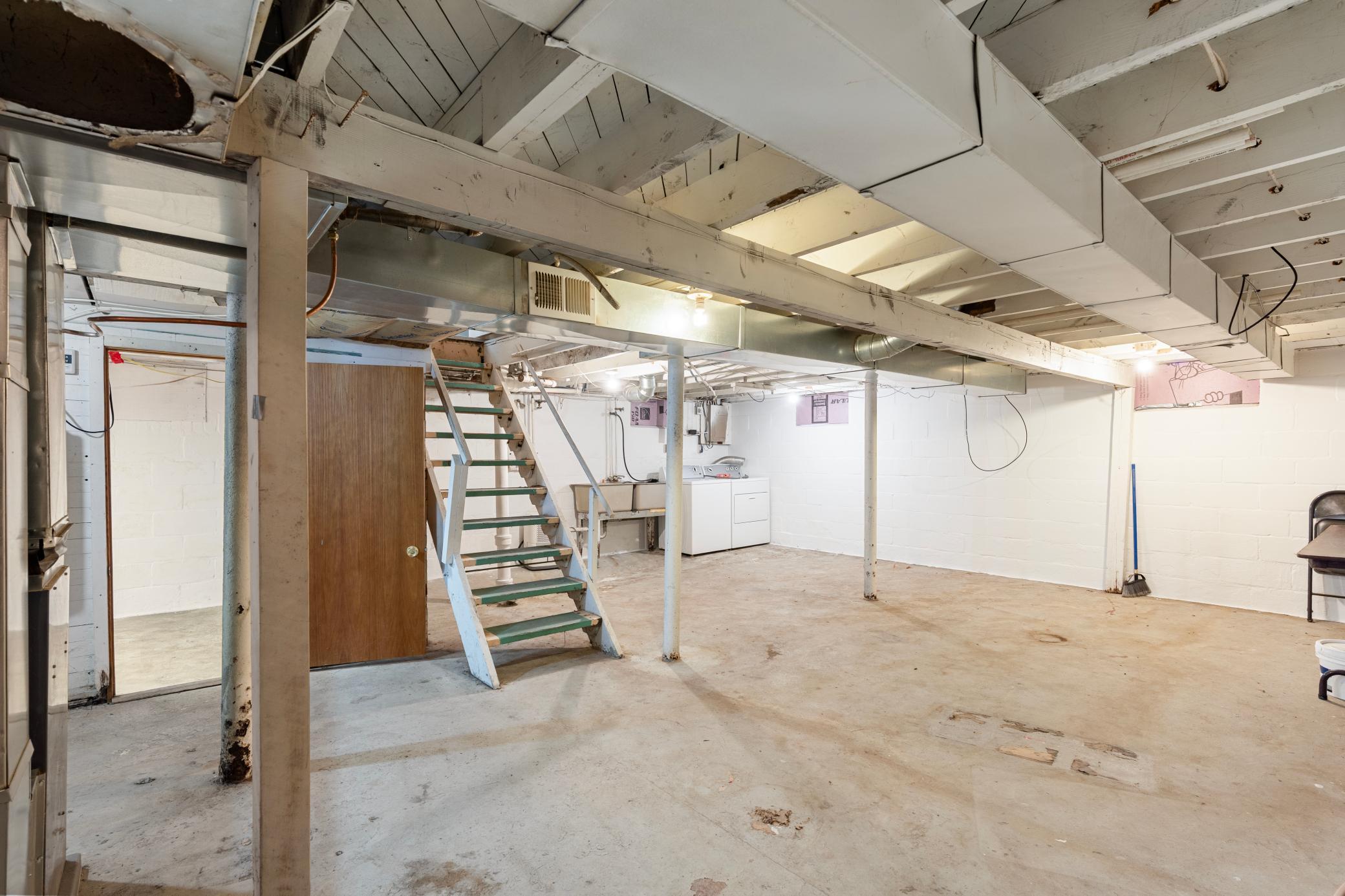 1114 5th Avenue Ne Property Photo 13