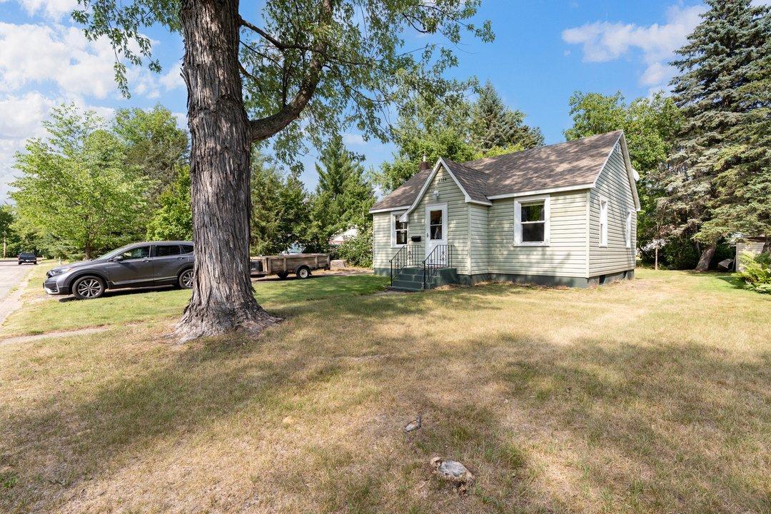 1114 5th Avenue Ne Property Photo 17