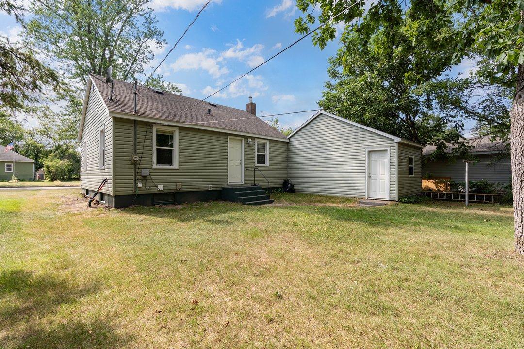 1114 5th Avenue Ne Property Photo 18