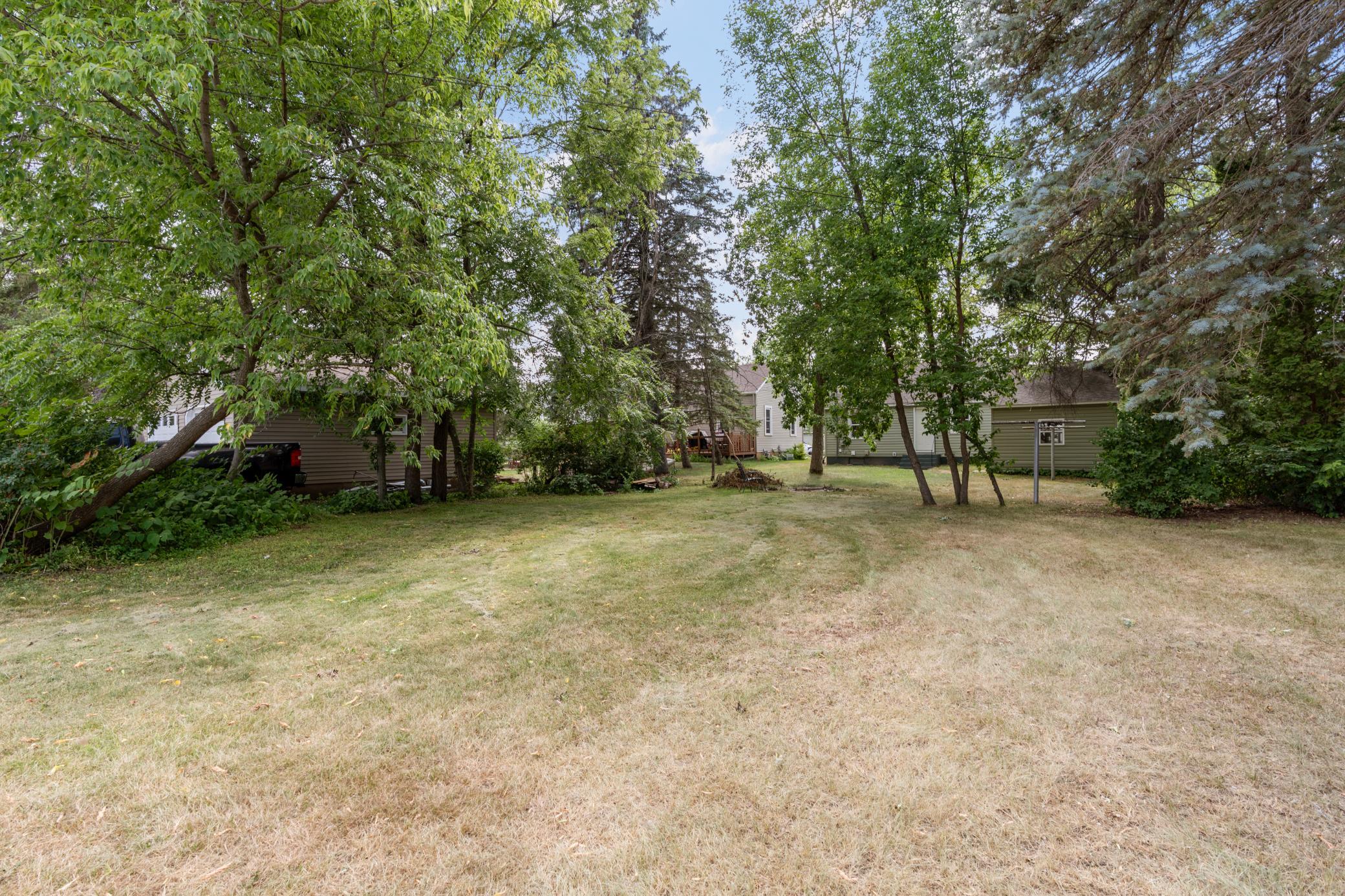 1114 5th Avenue Ne Property Photo 19