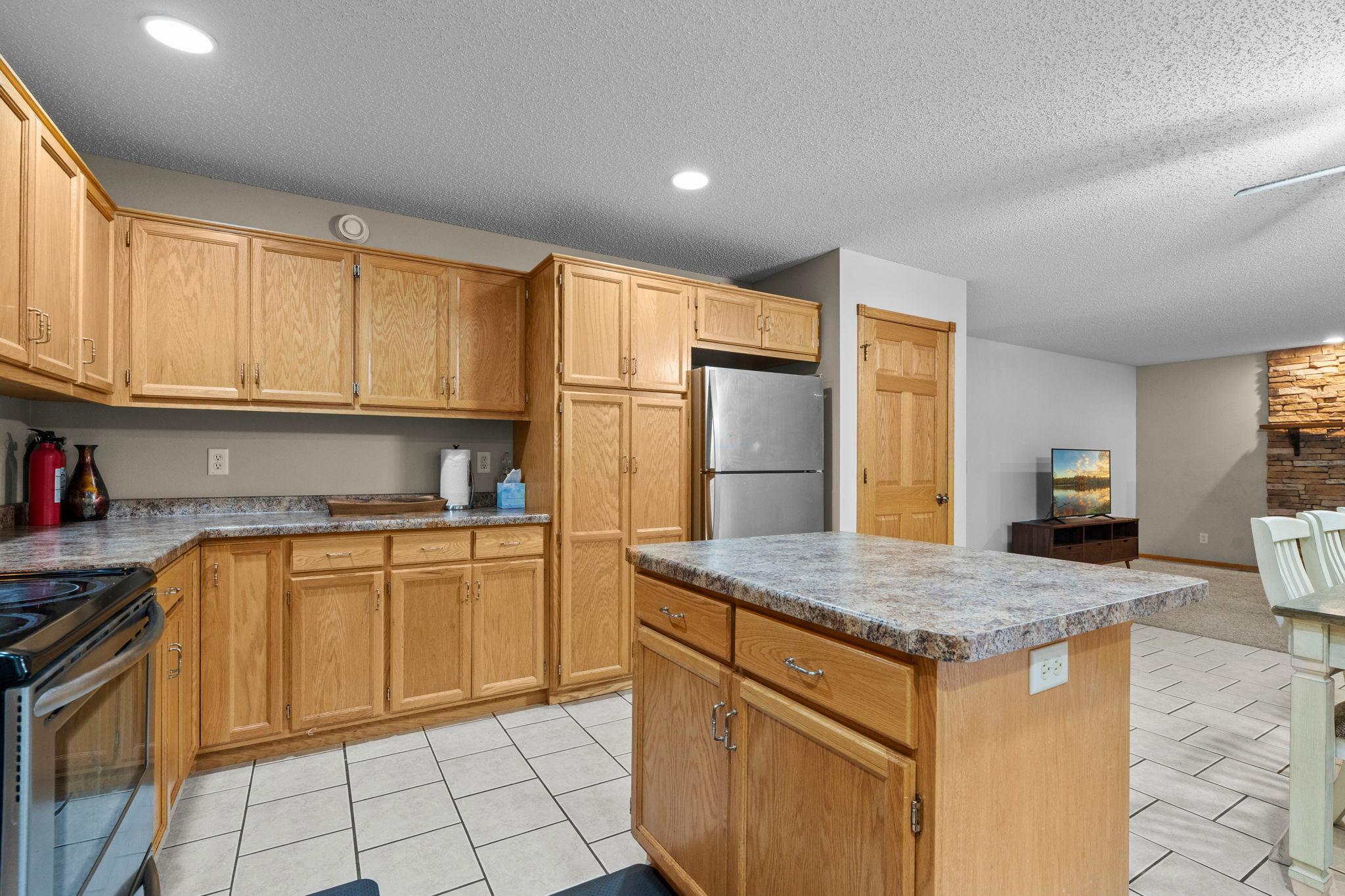 929 4th Avenue E Property Photo 8