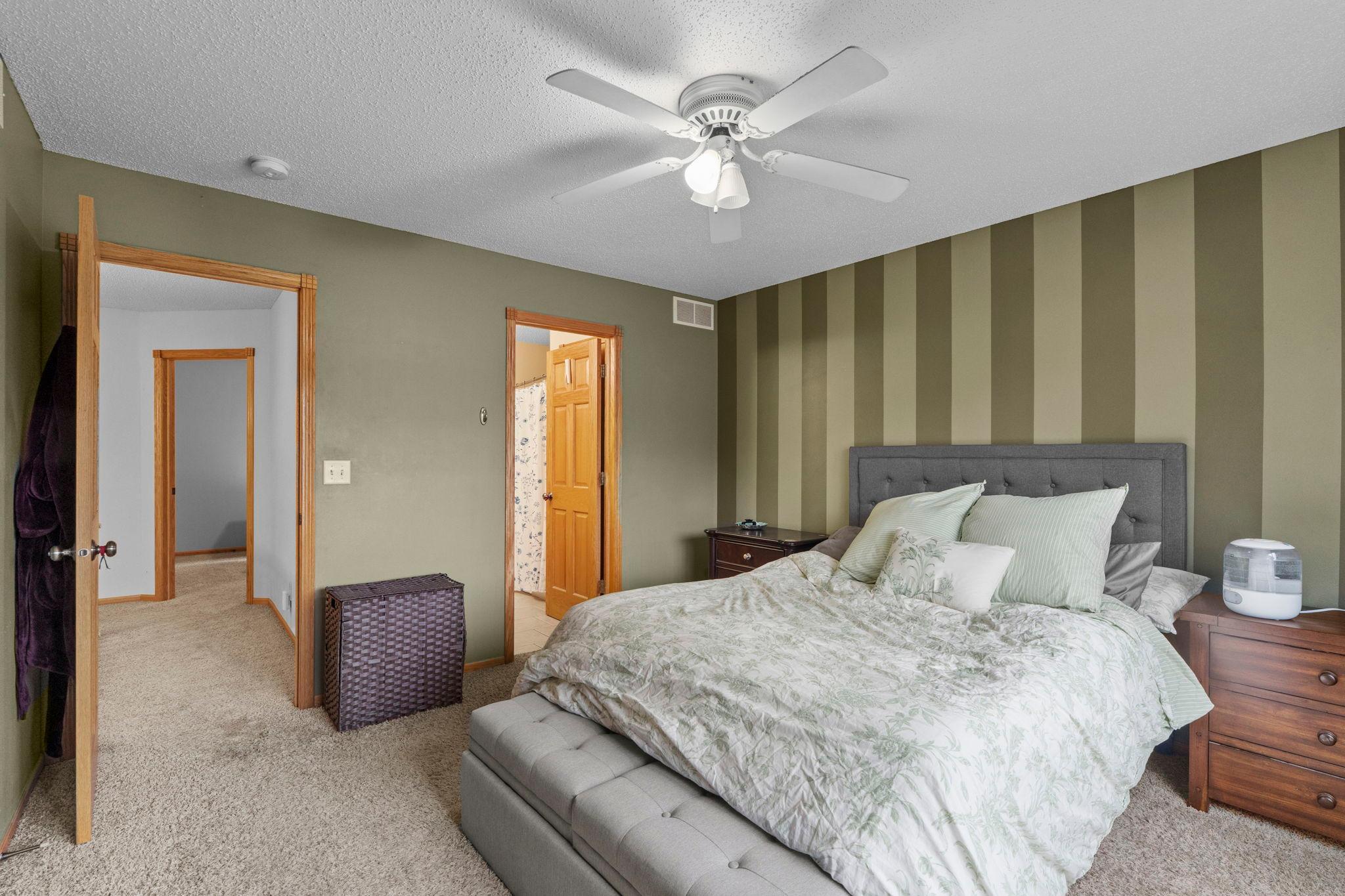 929 4th Avenue E Property Photo 19