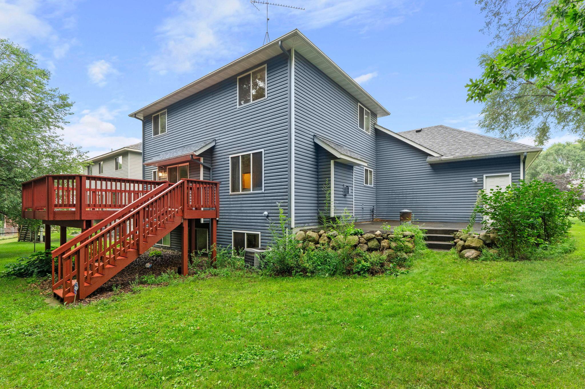 929 4th Avenue E Property Photo 32