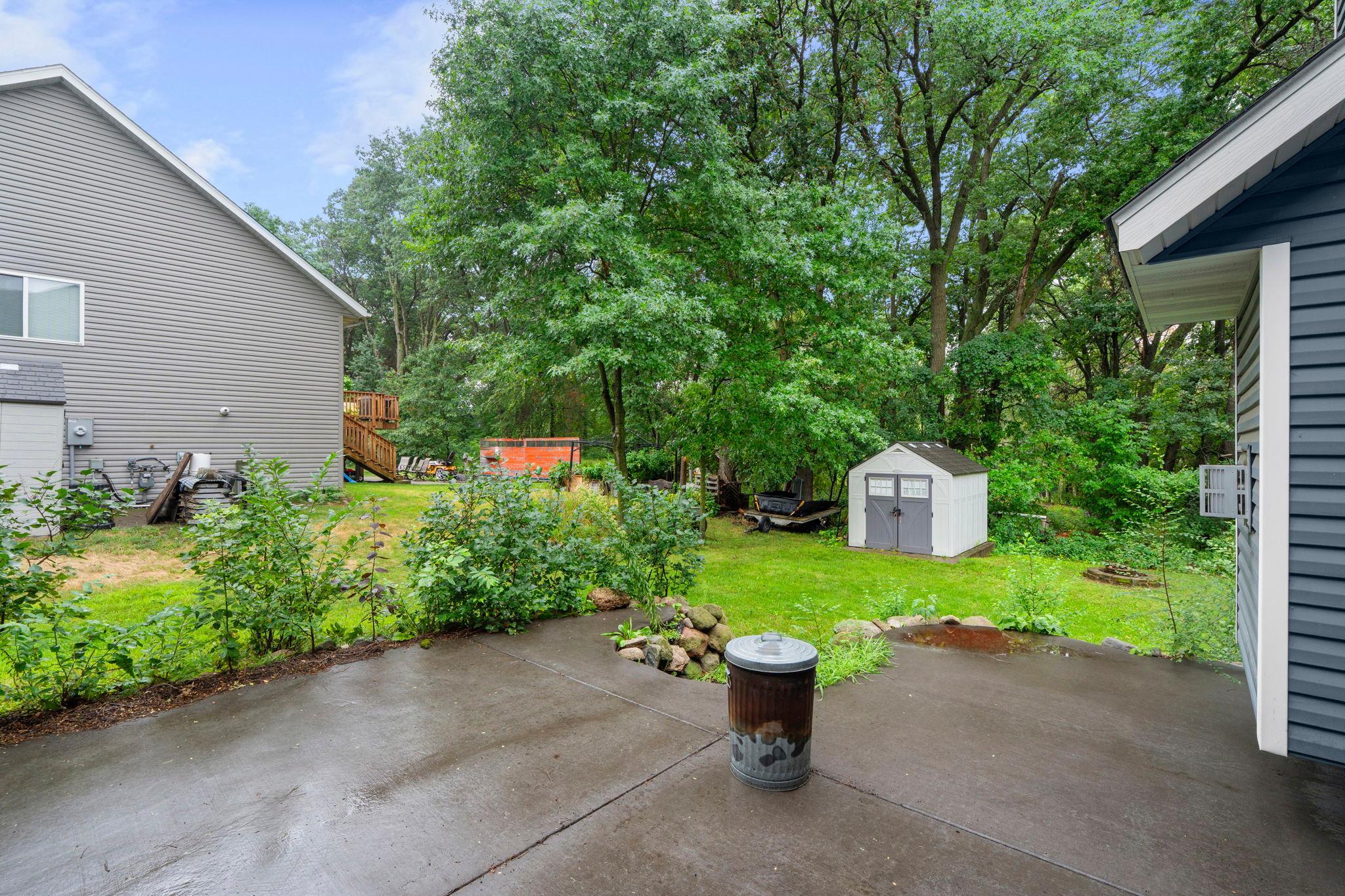 929 4th Avenue E Property Photo 37