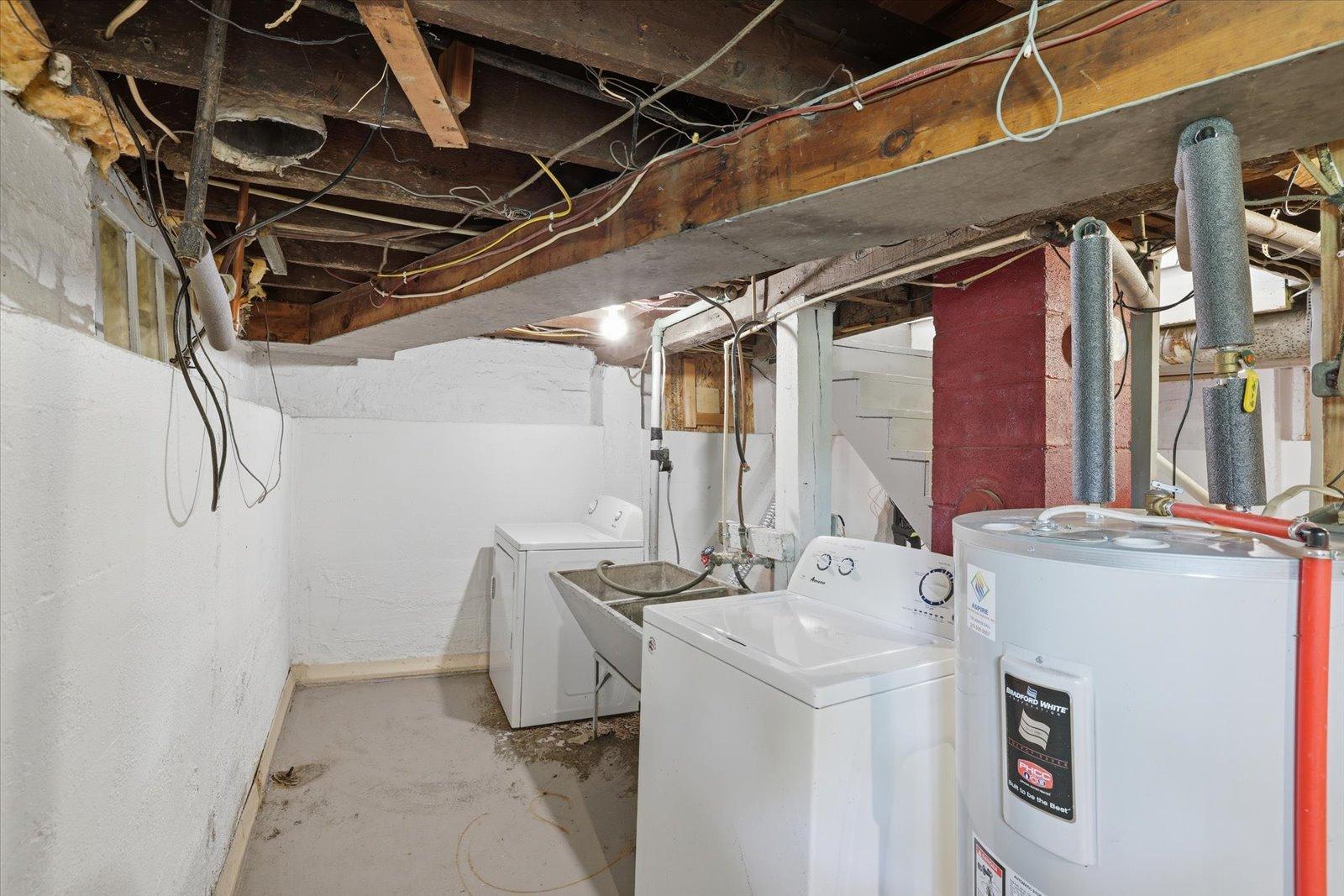 619 Ne 3rd Avenue Property Photo 19
