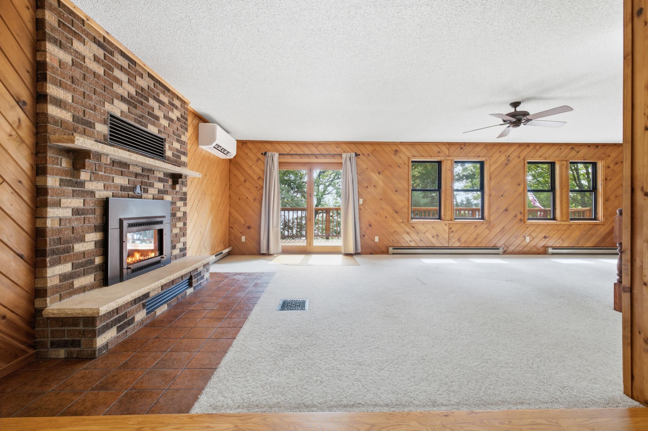 15992 Nels Johnson Road Property Photo 6
