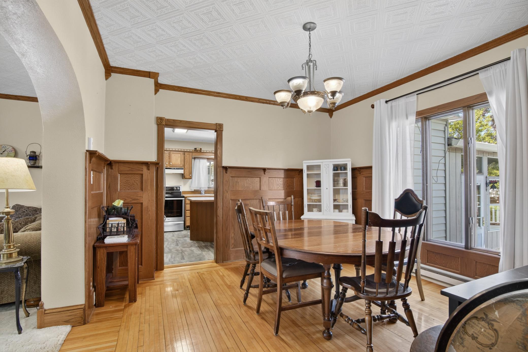 232 7th Street Nw Property Photo 6