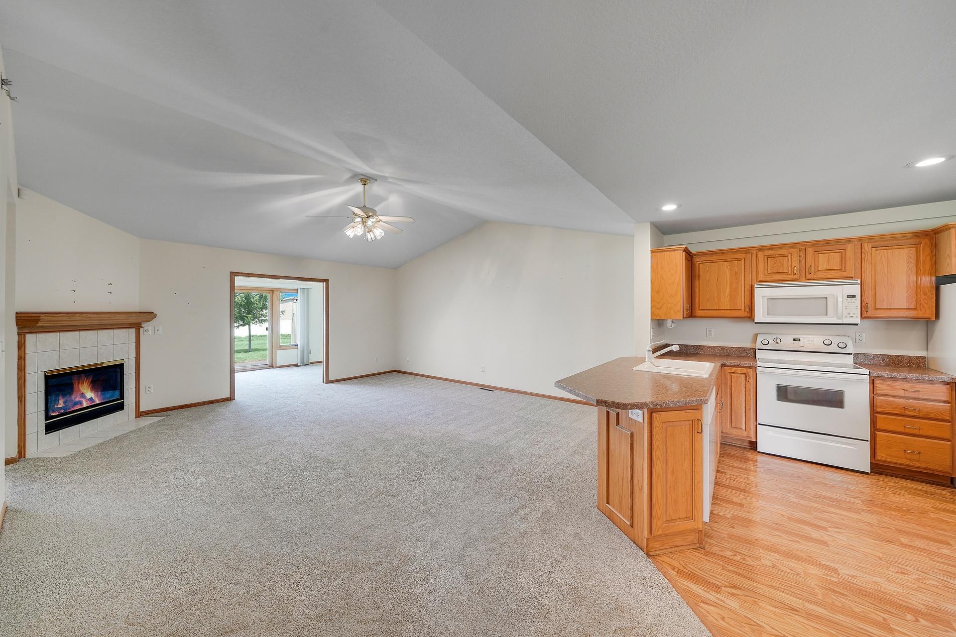 241 Tuttle Drive Property Photo 10