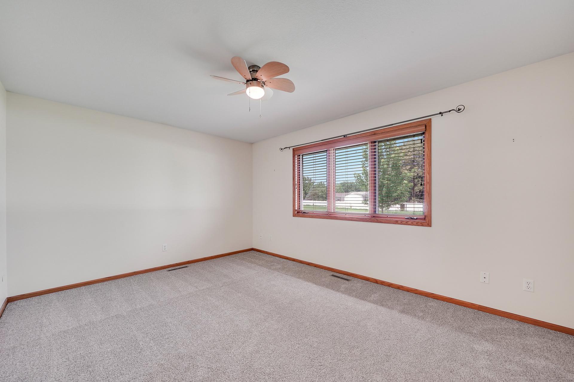 241 Tuttle Drive Property Photo 18