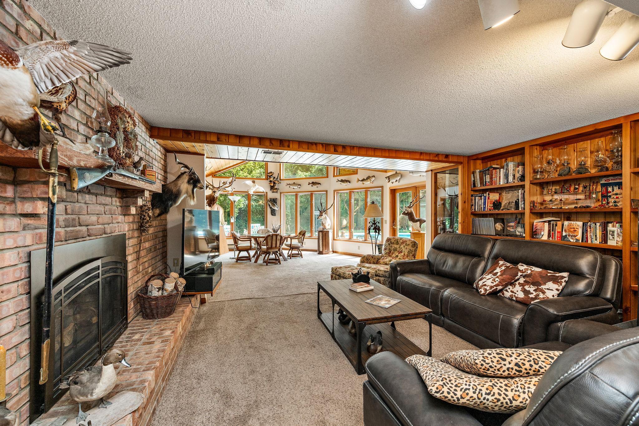 5565 Howards Point Road Property Photo 23