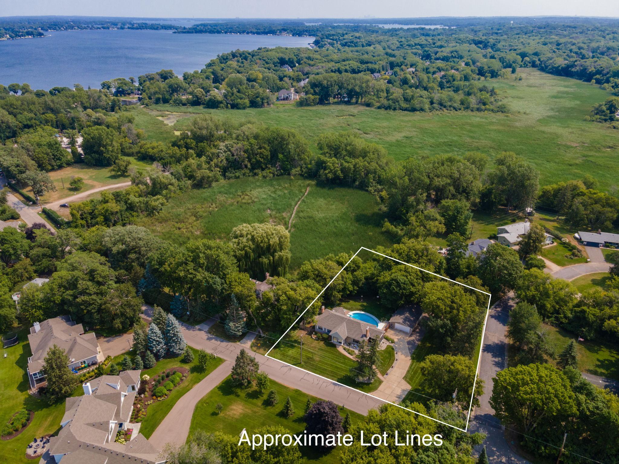 5565 Howards Point Road Property Photo 35
