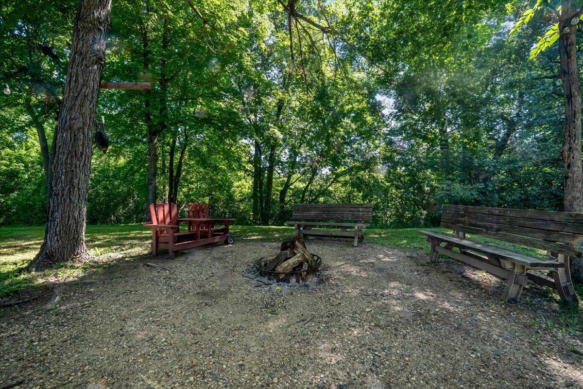 8833 County Road 11 Ne Property Photo 34
