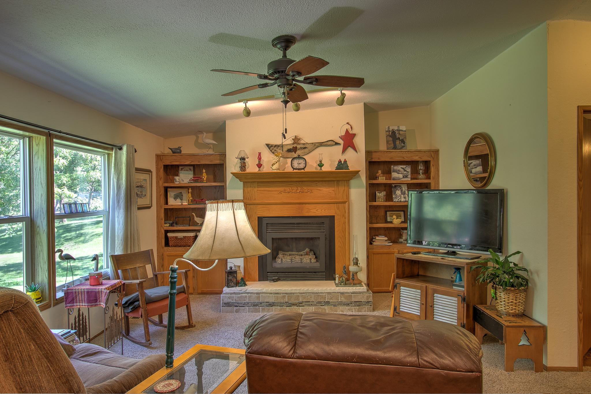 19046 Island Resort Road Property Photo 12