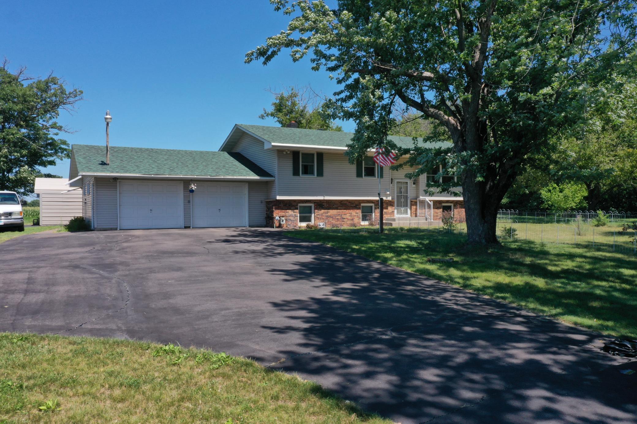 5276 392nd Street Property Photo 1