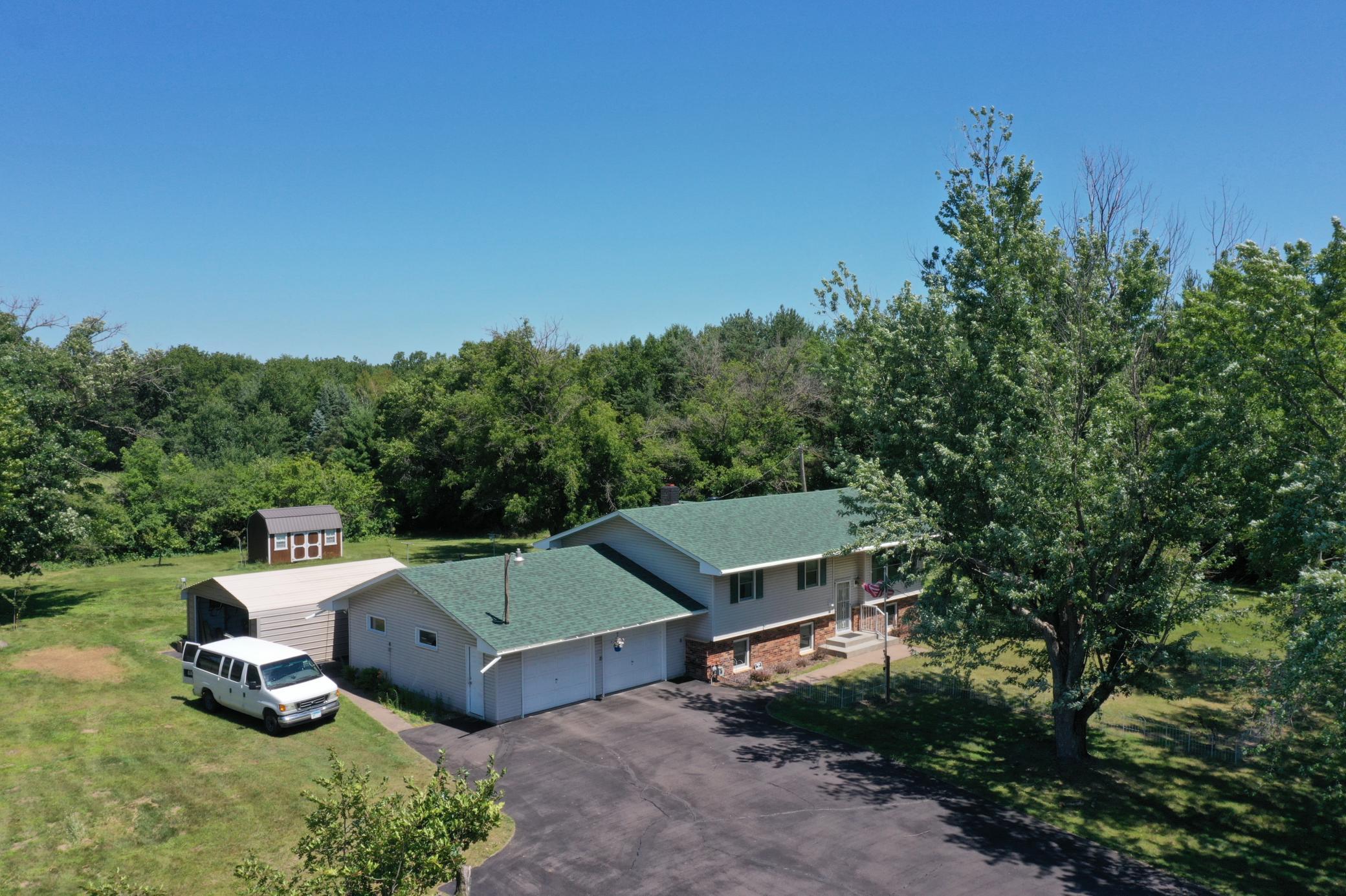 5276 392nd Street Property Photo 3