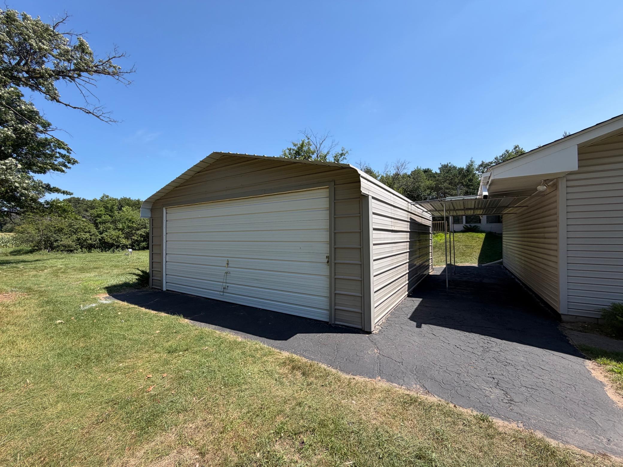 5276 392nd Street Property Photo 15