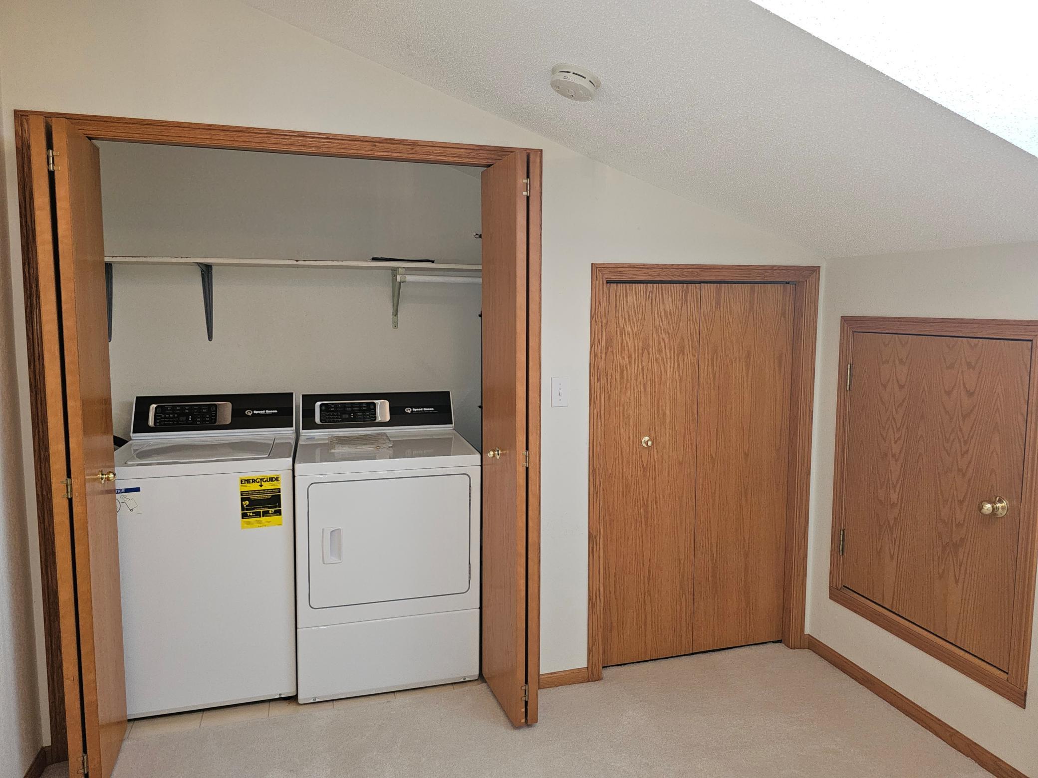 2206 10th Avenue Se Property Photo 8