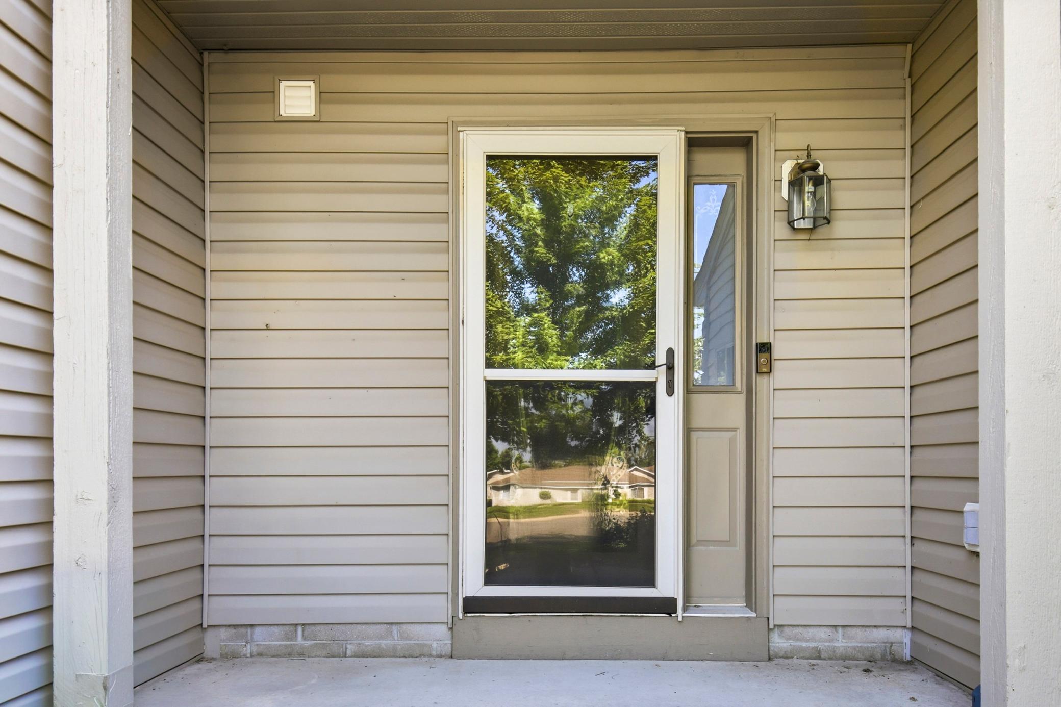 2445 Birn Hill Drive Property Photo 4