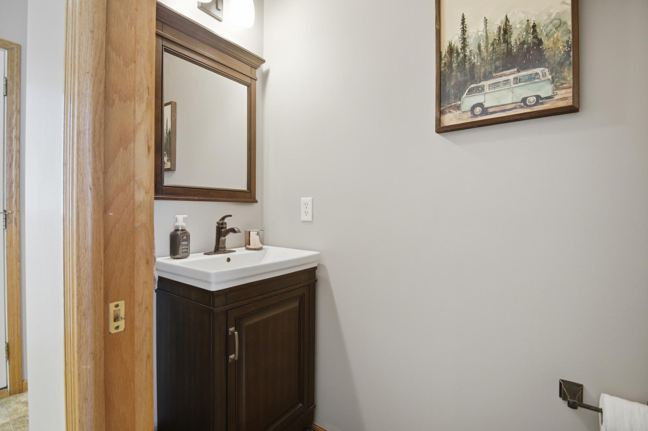 2445 Birn Hill Drive Property Photo 6