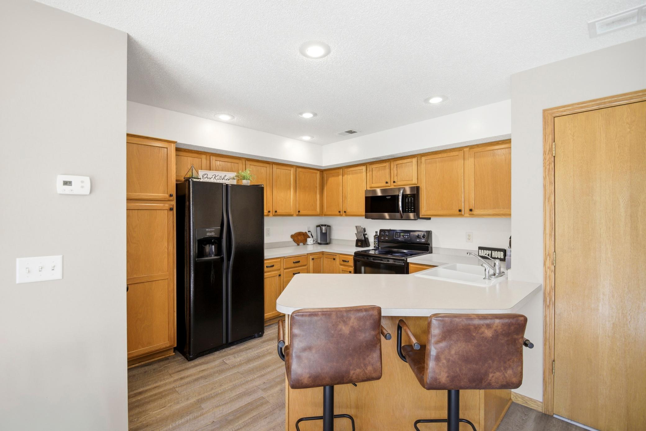 2445 Birn Hill Drive Property Photo 12