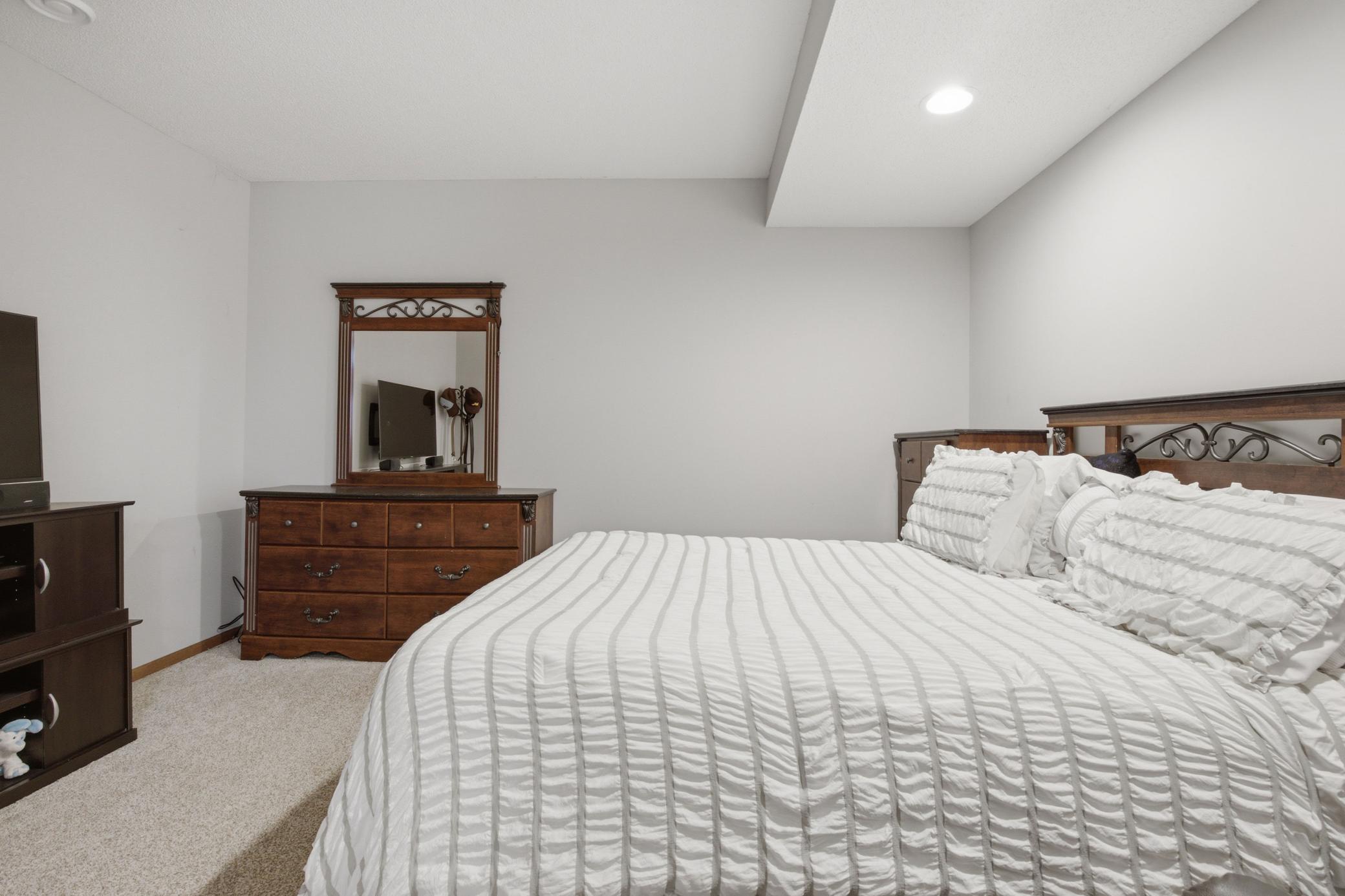 15016 Viewcrest Lane Property Photo 47