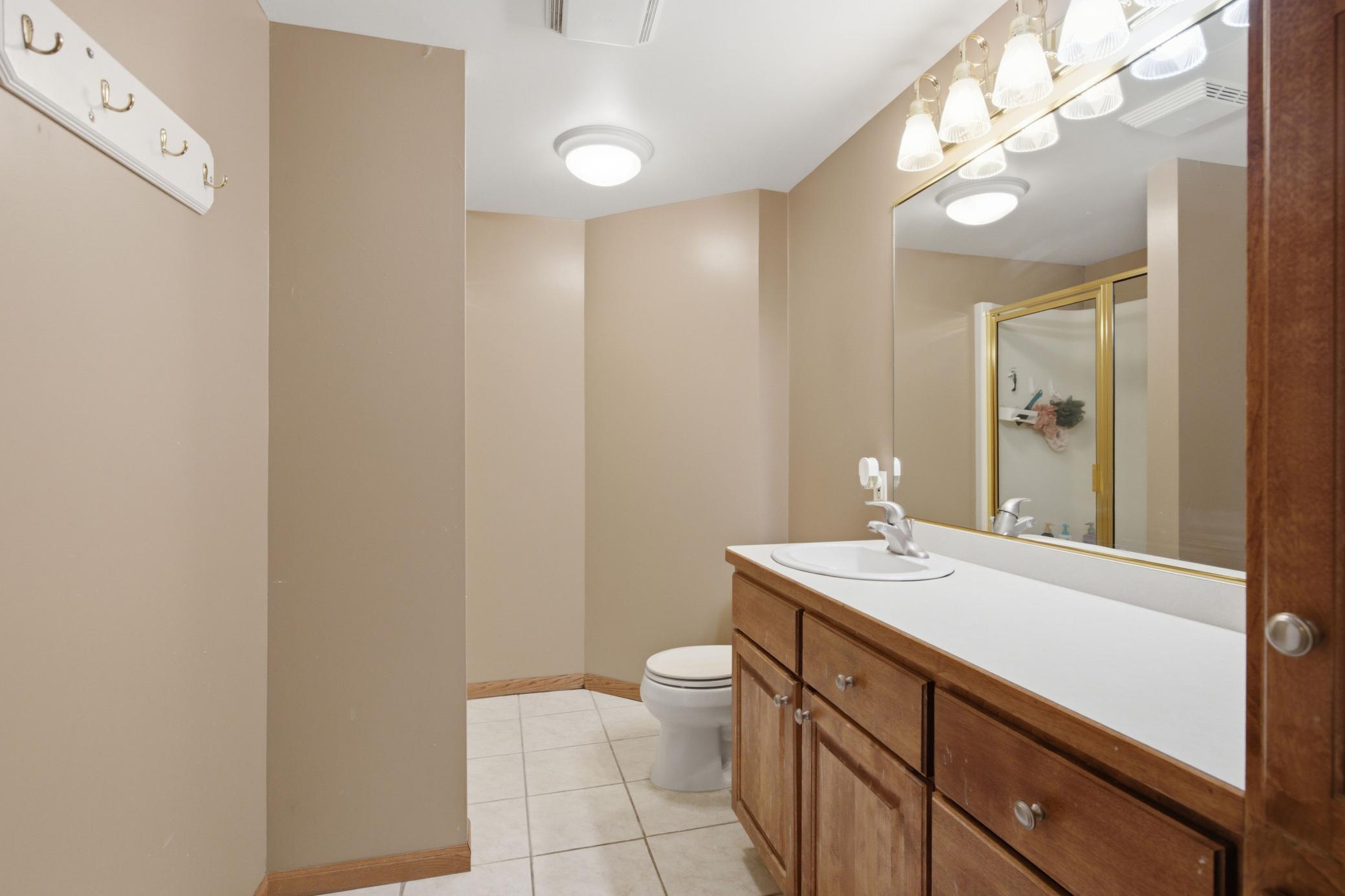 15016 Viewcrest Lane Property Photo 49