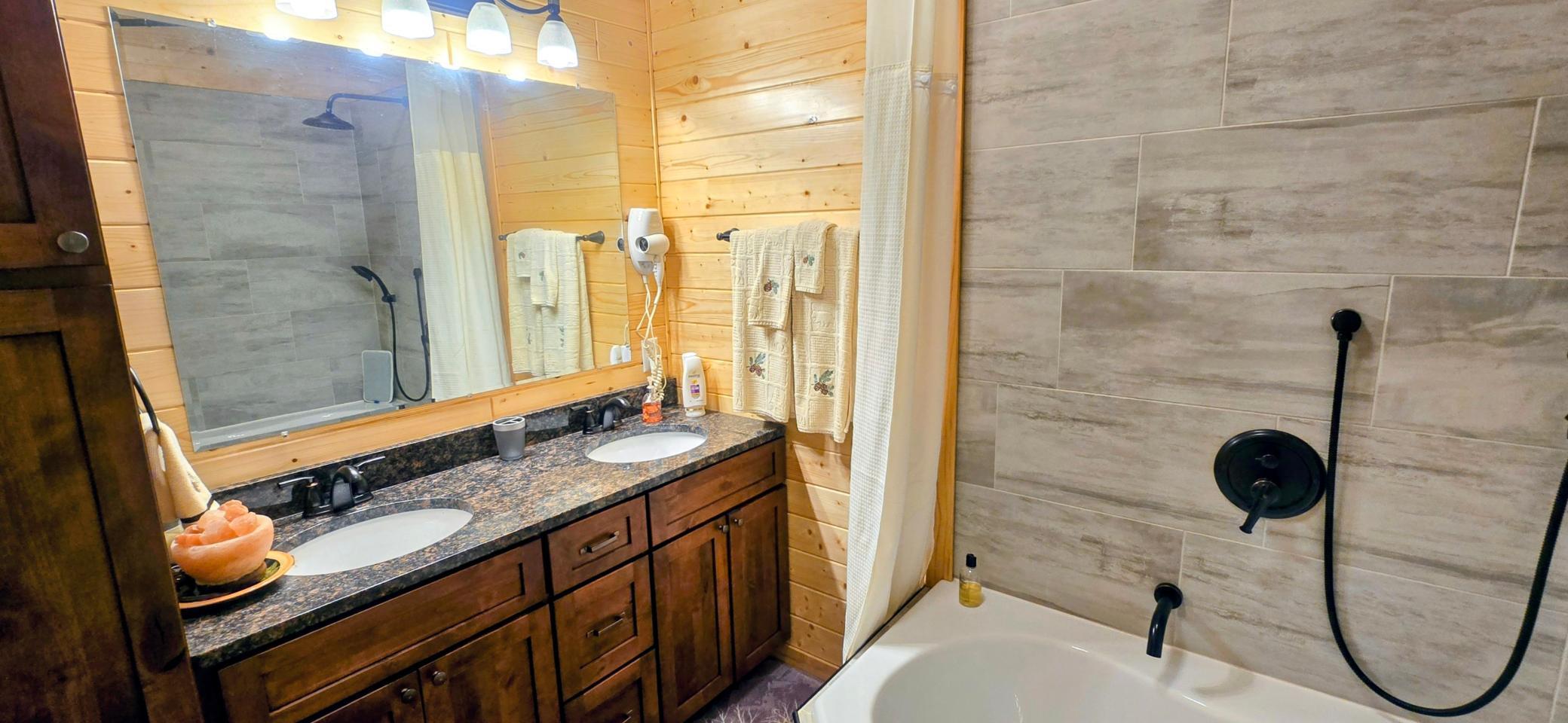 17668 Birch Drive Nw Property Photo 11
