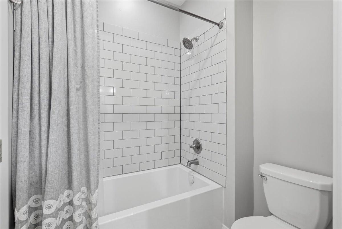 984 152nd Avenue Property Photo 23