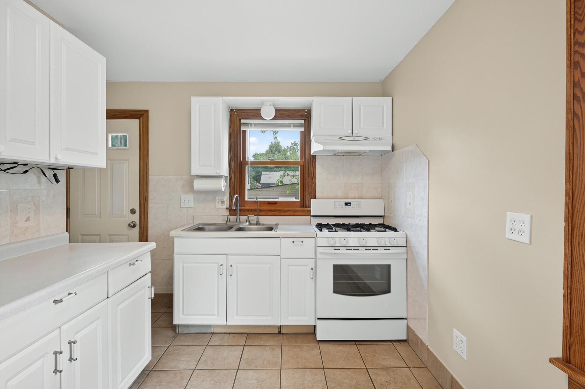 5521 37th Avenue S Property Photo 13