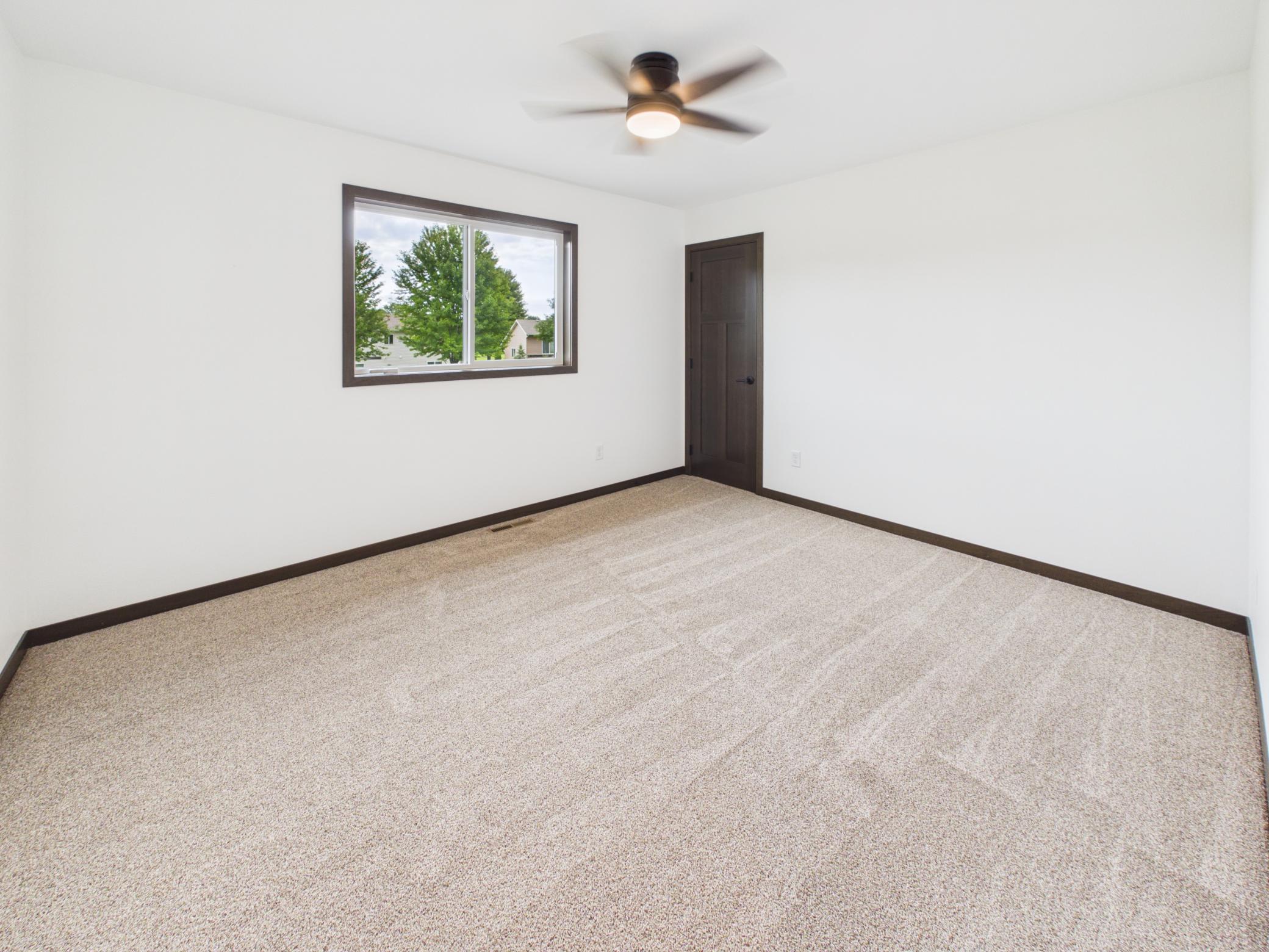1180 Deerberry Circle Property Photo 15