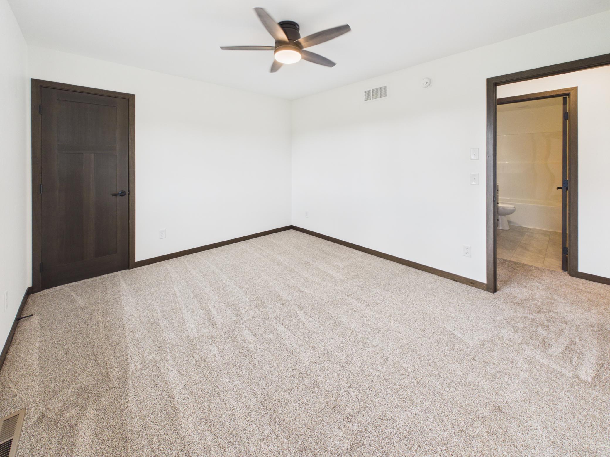 1180 Deerberry Circle Property Photo 17