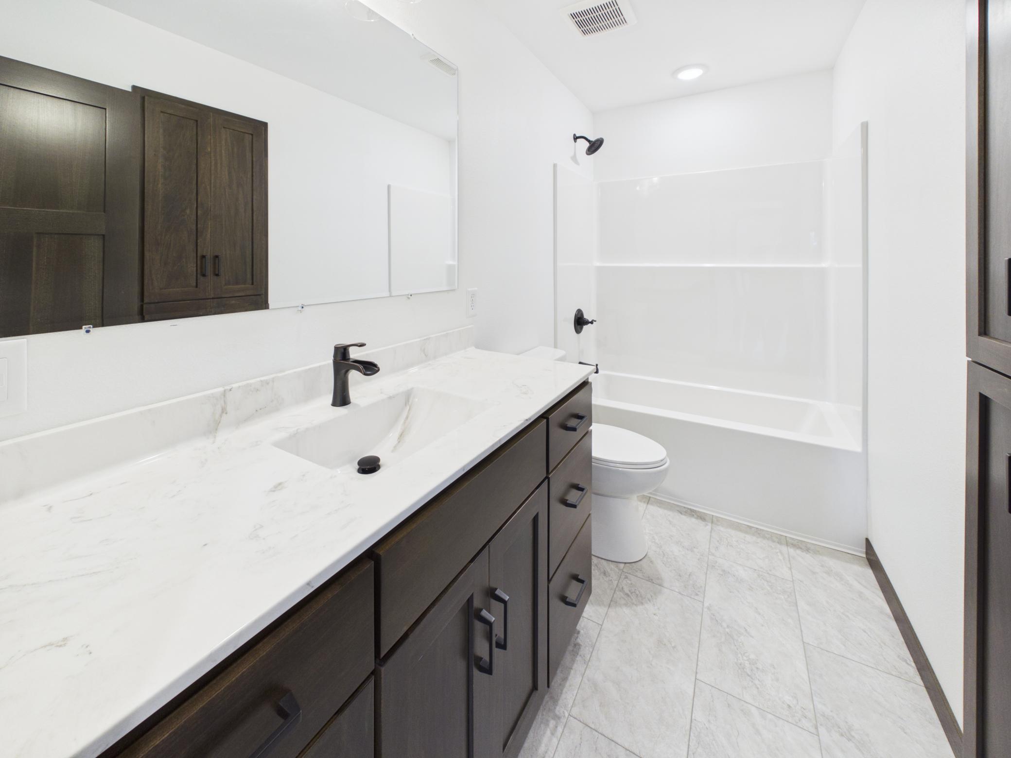 1180 Deerberry Circle Property Photo 18