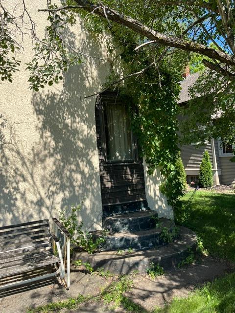 504 Riverside Drive Se Property Photo 8