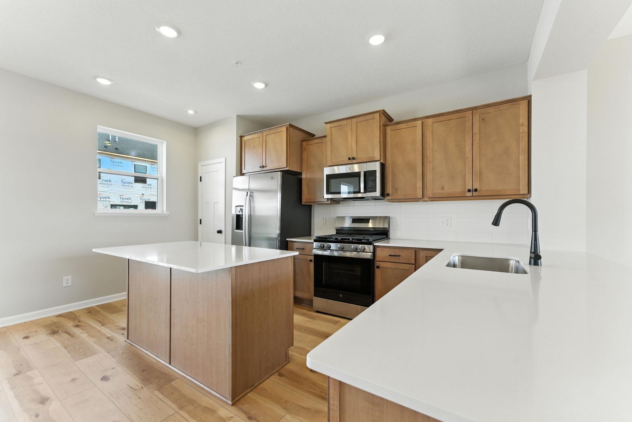 10368 Birchwood Circle Property Photo 8
