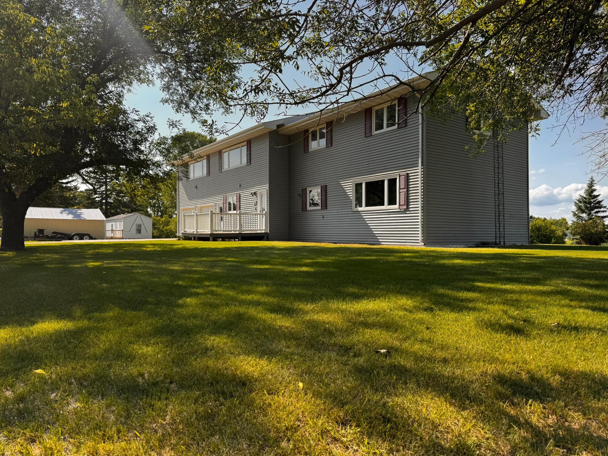63 3rd Street W Property Photo 39