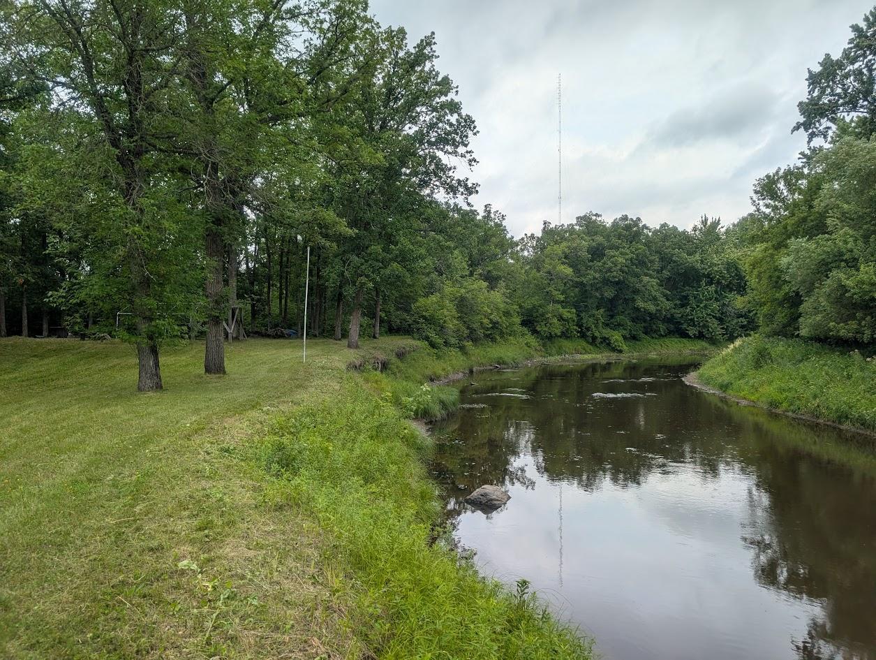46212 Us Highway 169 Property Photo 1